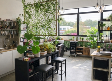 Office Lyon Road 9 SW19 2RL South London