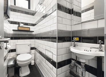Office Old Street 69 EC1V 9HX Central London