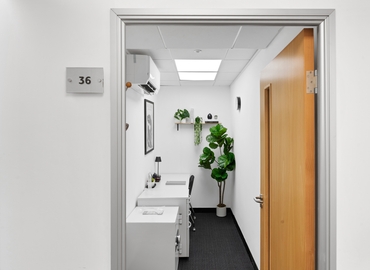 Office Borough High Street 100 SE1 1BL Central London