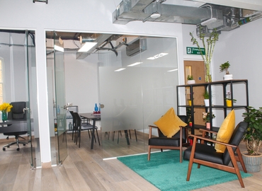 Office Bath Place 2 EC2A 3DR Central London