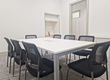 Business centre  in Omagh, 8 High Street, 10 m² - MatchOffice.co.uk