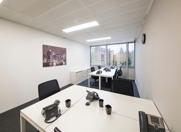 18 m² Business park place up for rent in City of London, Crown House (W14 8TH) - 6 | MatchOffice.com