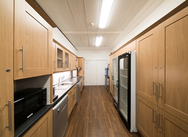 Business center 16 St Martin's le Grand EC1A 4EN The City of London