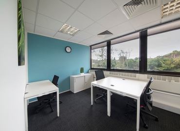 Business centre  in Horsham, 2nd Floor, 70 m² - MatchOffice.co.uk