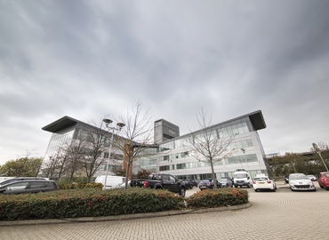 12 m² Business park in Dartford, Victory Way (DA2 6QD) - 1 | MatchOffice.com