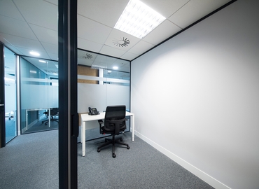 Business centre  in Birmingham Centre, Park House, 70 m² - MatchOffice.co.uk