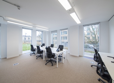 200 m² Business center place available to rent in Uxbridge, The Charter Building  (UB8 1JG) - 10 | MatchOffice