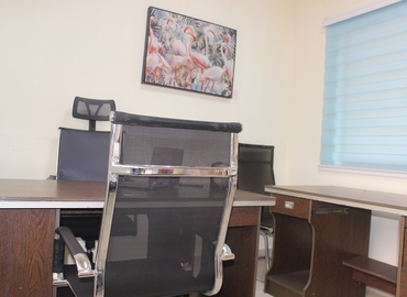 37 m² Flexible office up for rent in Accra, Abotsi Street, %[postal_code]  - 3 | MatchOffice