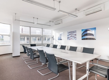 100 m² Convention center in Accra, South Ridge Road 5 (%[postal_code]) - 3 | MatchOffice.com