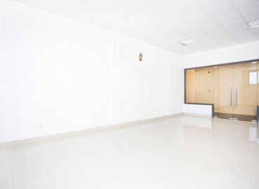280 m² Business space in Accra, La-Bawaleshi Rd (%[postal_code]) - 9 | MatchOffice