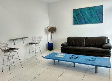 100 m² Convention center in Athens, 33 Saronikou St (163 45) - 2 | MatchOffice