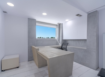 100 m² Shared workspace  in Athens, 33 Saronikou Street (163 45) - 3 | MatchOffice