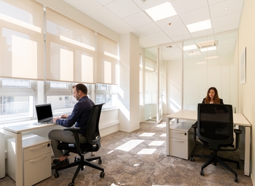 35 m² Convention center in Thessaloniki, Vasileos Irakleiou 53 & Karolou Ntil (546 23) - 21 | MatchOffice