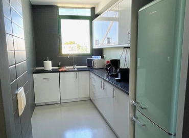 Office 10 Matsa str., Kifissia 145 64 Athens