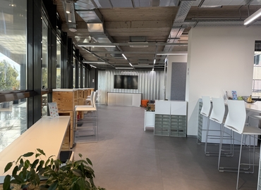 1500 m² Shared workspace  in Marousi, Apostolou Pavlou 10a (151 23) - 8 | MatchOffice.com