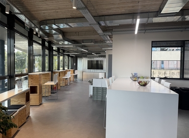 1500 m² Co-working  in Marousi, Apostolou Pavlou 10a (151 23) - 9 | MatchOffice.com