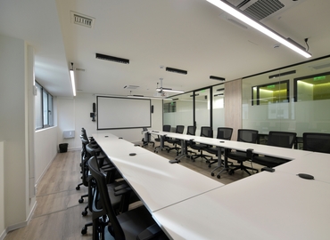 Office Patmou 14 151 23 Marousi