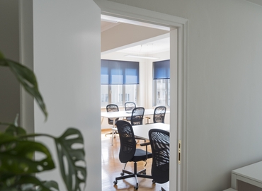 10 m² Serviced office in Athens, Charilaou Trikoupi 18 (106 79) - 11 | MatchOffice.com