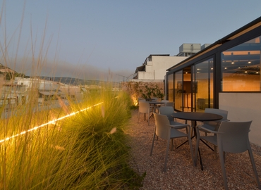 Office Fidiou 9 106 78 Athens