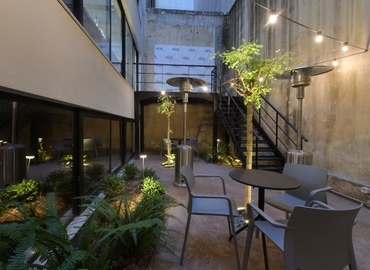 Office Fidiou 9 106 78 Athens