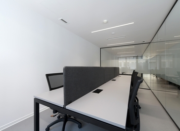 Office Fidiou 9 106 78 Athens