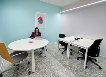 10 m² Serviced office in Athens, Ermou 56 (105 63) - 7 | MatchOffice.com