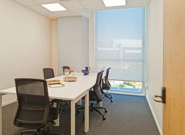10 m² Coworking  in Piraeus, 98 (122 41) - 6 | MatchOffice