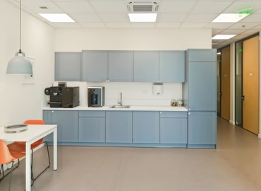 10 m² Coworking space  in Piraeus, 98 (122 41) - 5 | MatchOffice