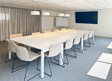 10 m² Coworking  in Palaio Faliro, Leoforos Thisseos 330 (176 75) - 2 | MatchOffice