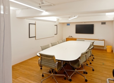 10 m² Business space in Athens, Ag. Konstantinou 59-61 (151 24) - 2 | MatchOffice.com