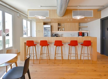 10 m² Business park in Athens, Ermou 56 (105 63) - 5 | MatchOffice