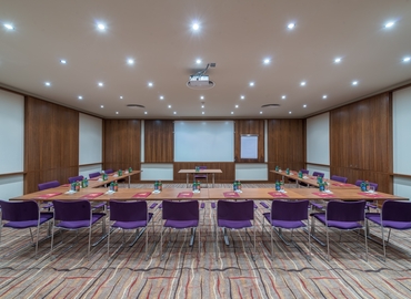 52 m² Convention center in Budapest, Révay utca 24 (1065) - 1 | MatchOffice.com