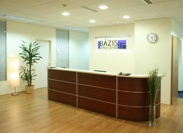 300 m² Business center property for rent in Budapest, Horvát utca 14-24 (1027) - 1 | MatchOffice.com