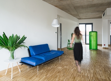 Office Salétrom utca 4 1085 Budapest