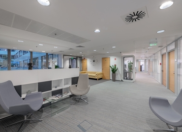 100 m² Serviced office in Budapest, Széchenyi István tér 7-8. (1051) - 3 | MatchOffice.com