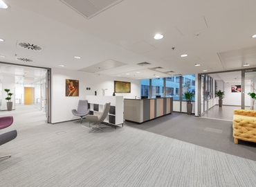 100 m² Business center in Budapest, Széchenyi István tér 7-8. (1051) - 2 | MatchOffice.com