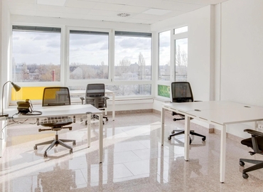 100 m² Business space in Budapest, Fehérvári út 126 (1116) - 0 | MatchOffice.com