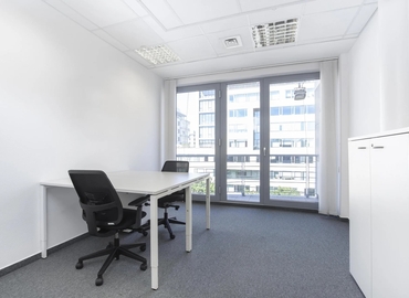100 m² Conference center in Budapest, Váci út 91 (1039) - 2 | MatchOffice.com
