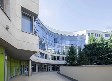 100 m² Convention center in Budapest, Váci út 91 (1039) - 12 | MatchOffice