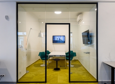 Office 6 Déri Miksa street 1084 Budapest