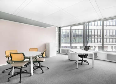 120 m² Shared workspace  in Budapest, Vak Bottyán u. 75/A-C (1191) - 2 | MatchOffice