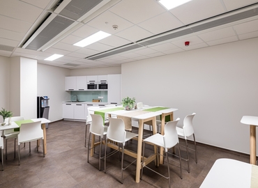 100 m² Serviced office in Budapest, Váci út 23-27 (1134) - 8 | MatchOffice