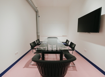 Office 55 Paulay Ede street, H- 1061 Budapest