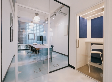 Office 55 Paulay Ede street, H- 1061 Budapest