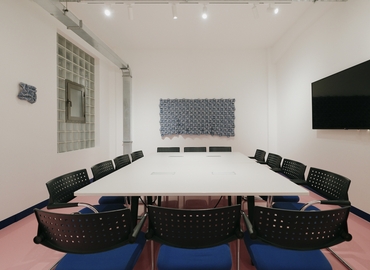 Office 55 Paulay Ede street, H- 1061 Budapest