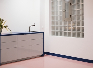 Office 55 Paulay Ede street, H- 1061 Budapest