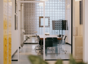 Office 55 Paulay Ede street, H- 1061 Budapest