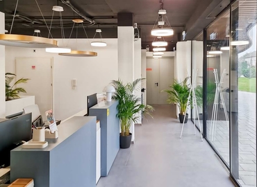 10 m² Business center in Szeged, Bakay Nándor u. 24 (6724) - 1 | MatchOffice