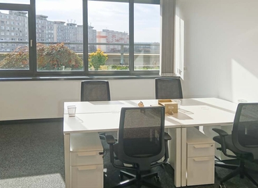 10 m² Shared workspace  in Budapest, KÖKI Terminál (1191) - 6 | MatchOffice