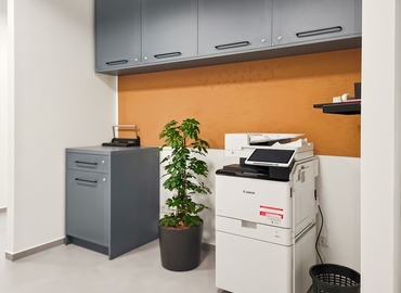 10 m² Shared workspace  in Budapest, Paulay Ede str. 52 (1061) - 3 | MatchOffice.com